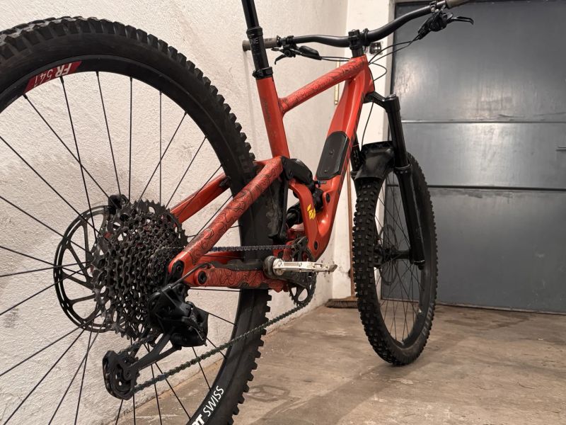 Specialized Enduro 2022 - velikost S4