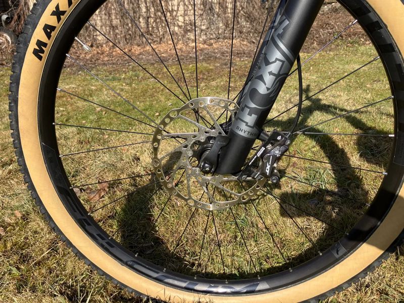 Cube Stereo 120 HPC 29 carbon vel. M (18)