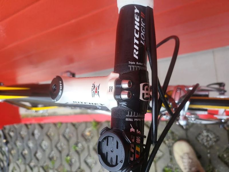 Karbonové silniční kolo SCOTT CR1 2011