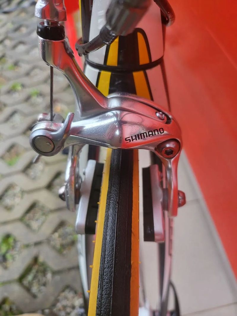 Karbonové silniční kolo SCOTT CR1 2011