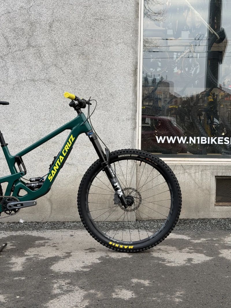 Santa Cruz HighTower GX AXS (L)