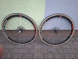 Fulcrum Racing 400 DB