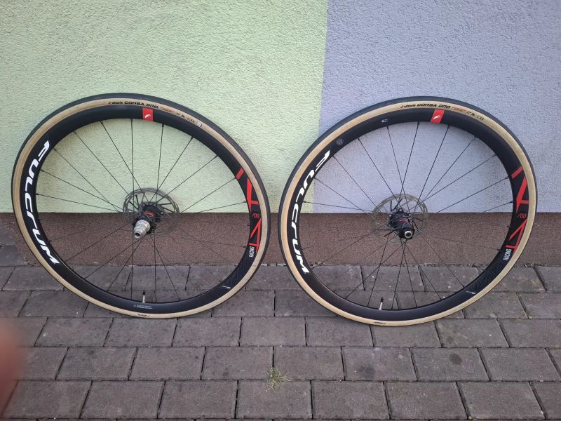 Fulcrum Racing 400 DB