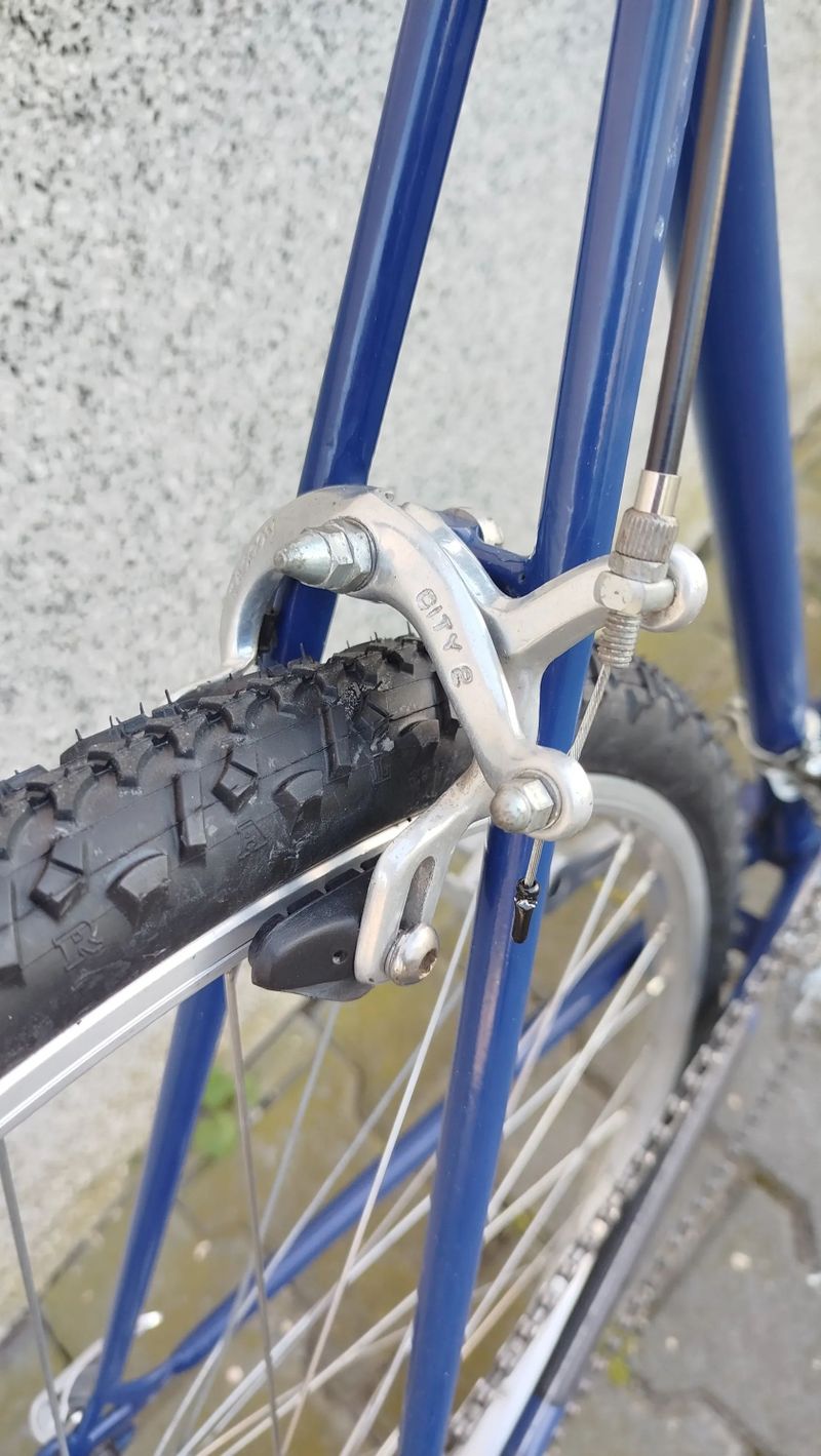 Pánské krosové kolo Ellesse 28"