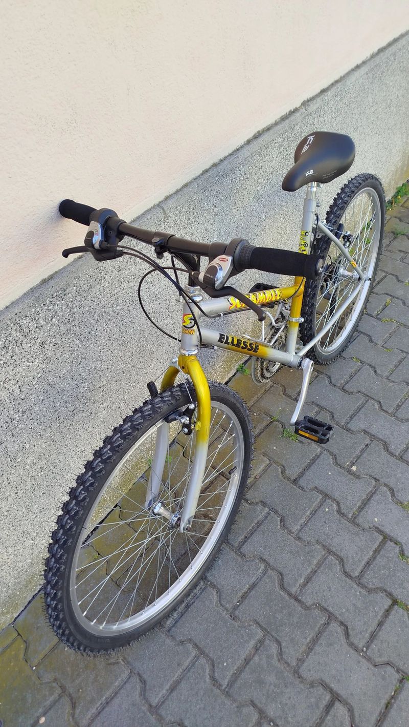 Dámské horské kolo Ellesse Scramble 26"