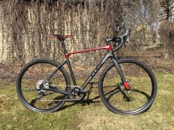 Cube Nuroad C:62 Pro carbon vel. 56