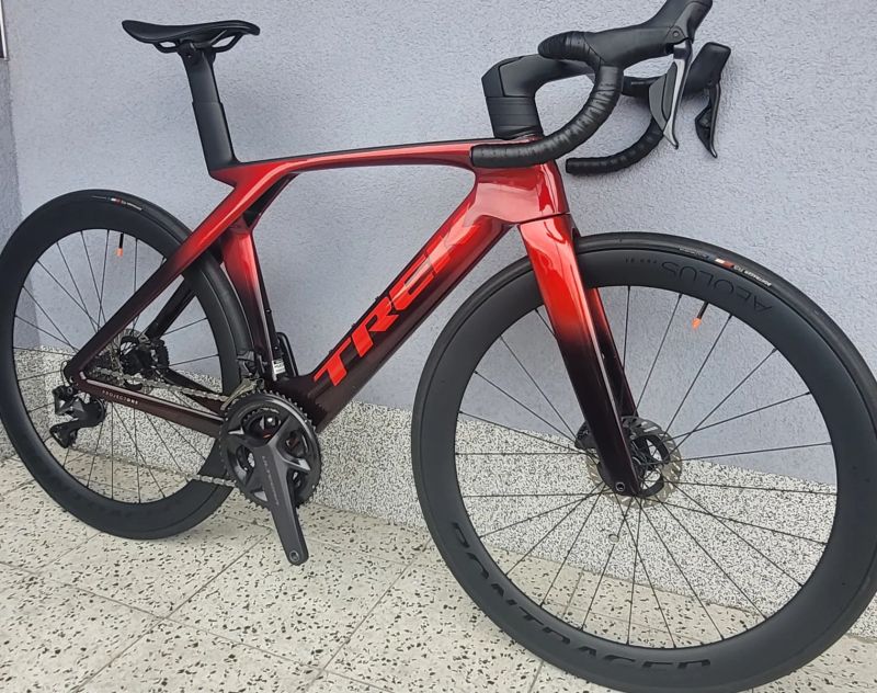 TREK MADONE SLR 7 / Shimano Ultegra R8170 Di2