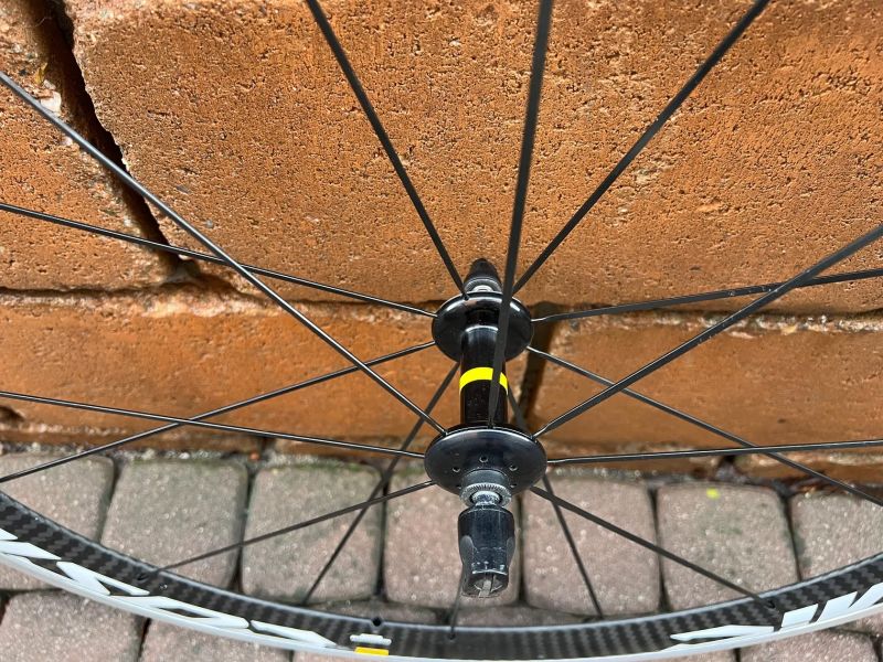 Zapletená kola Mavic Cosmic SL