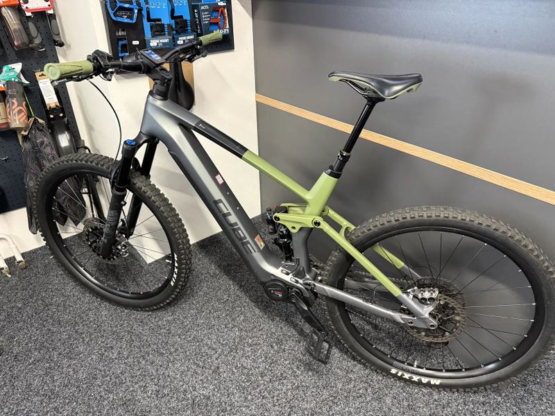 CUBE Stereo Hybrid 140HPC TM 750 vel.XL 2023 1484KM KARBON