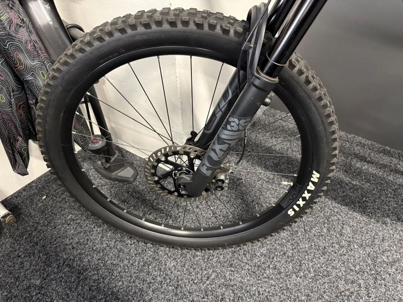 CUBE Stereo Hybrid 140HPC TM 750 vel.XL 2023 1484KM KARBON