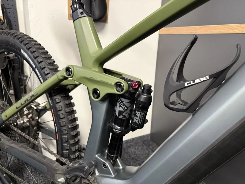 CUBE Stereo Hybrid 140HPC TM 750 vel.L 2022 1872KM KARBON