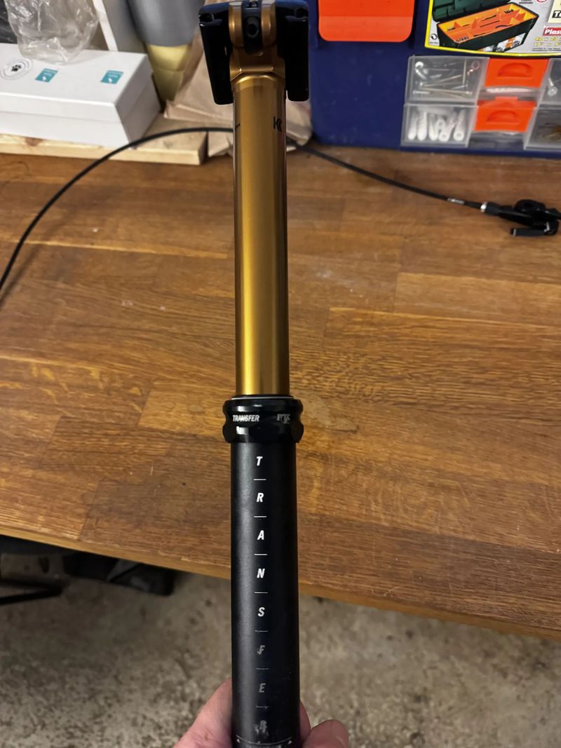 Teleskopická sedlovka Fox Transfer Kaschima