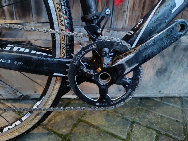 Kolo Spyder, používáno na Gravel, Cyklokros, Silnice