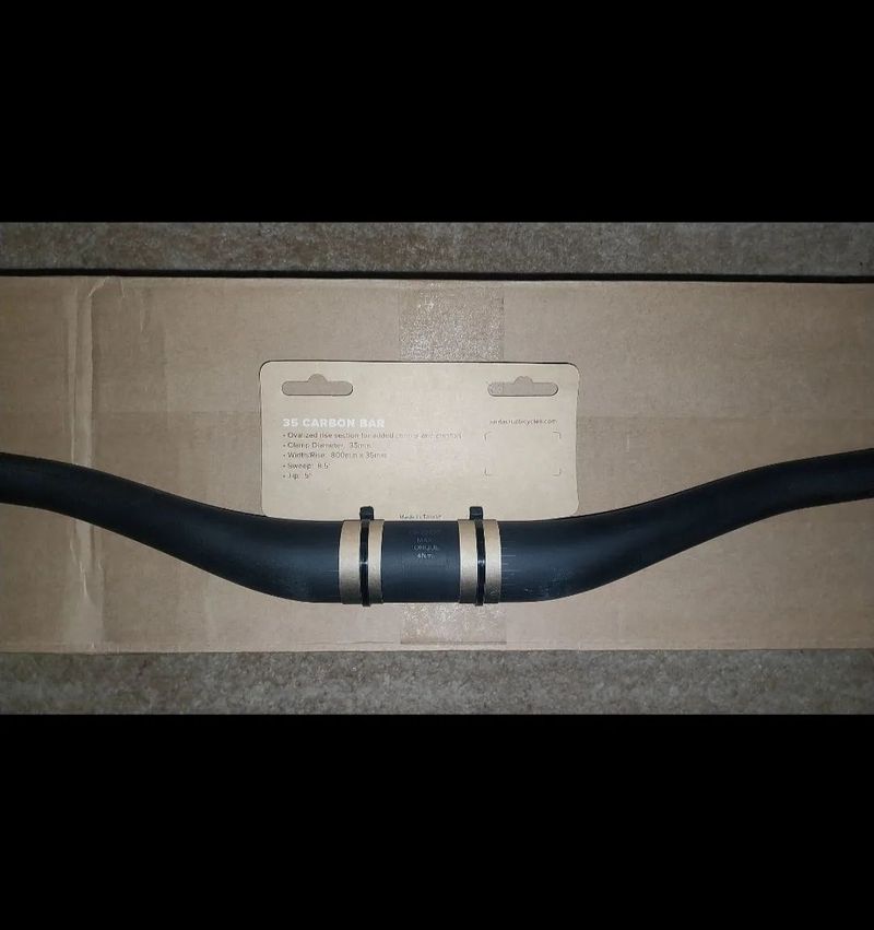 Santa Cruz Riser Carbon - nové 