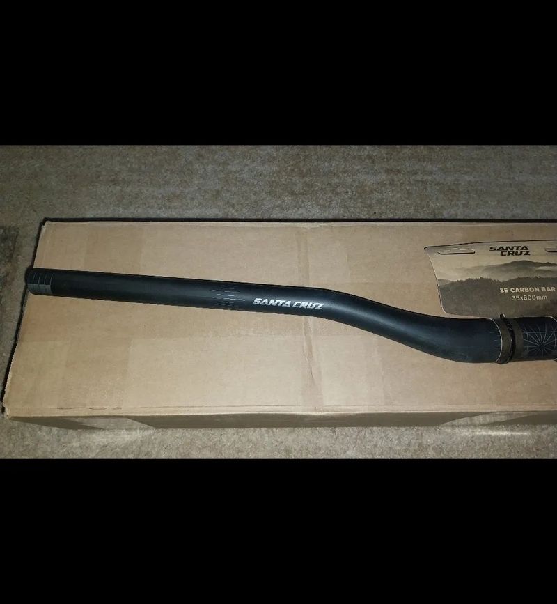 Santa Cruz Riser Carbon - nové 