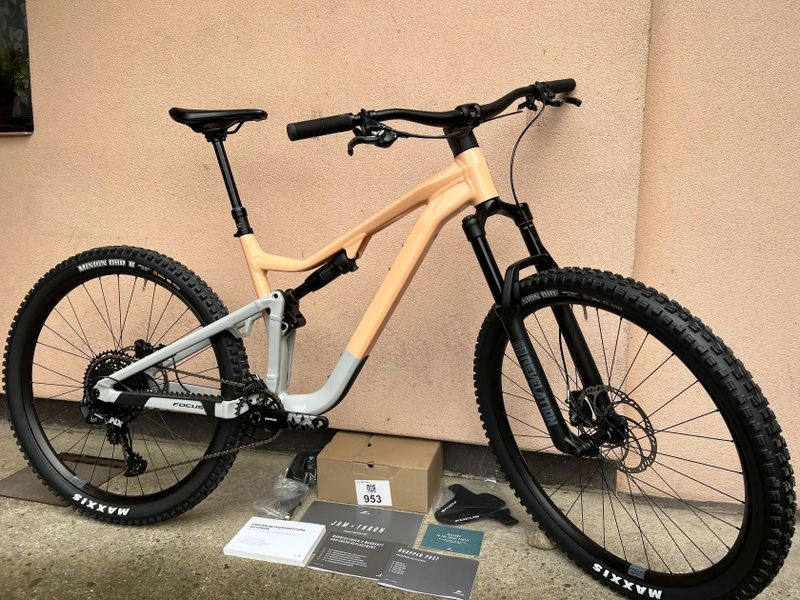 Nový Focus JAM 6.8 Melon Glossy