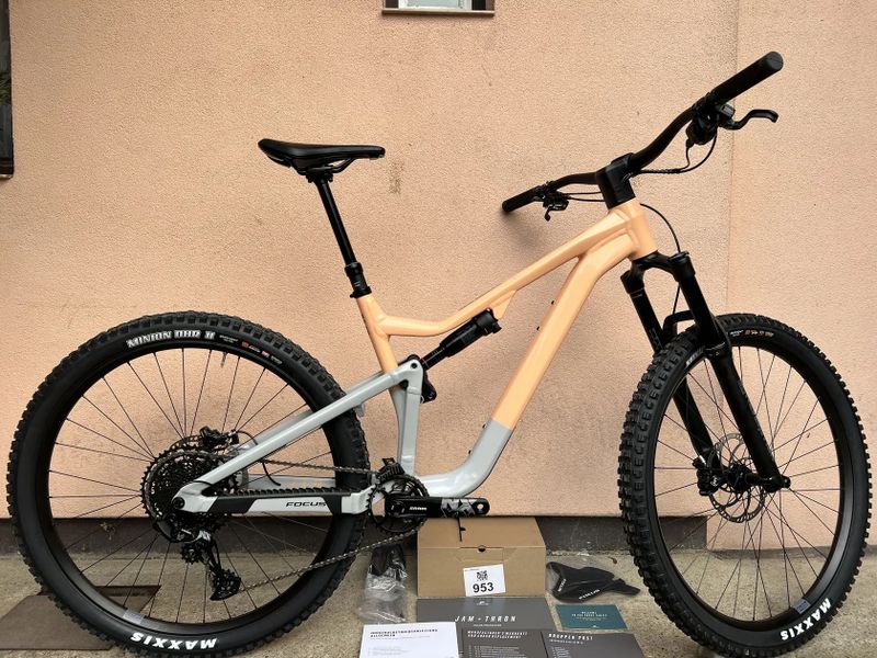 Nový Focus JAM 6.8 Melon Glossy