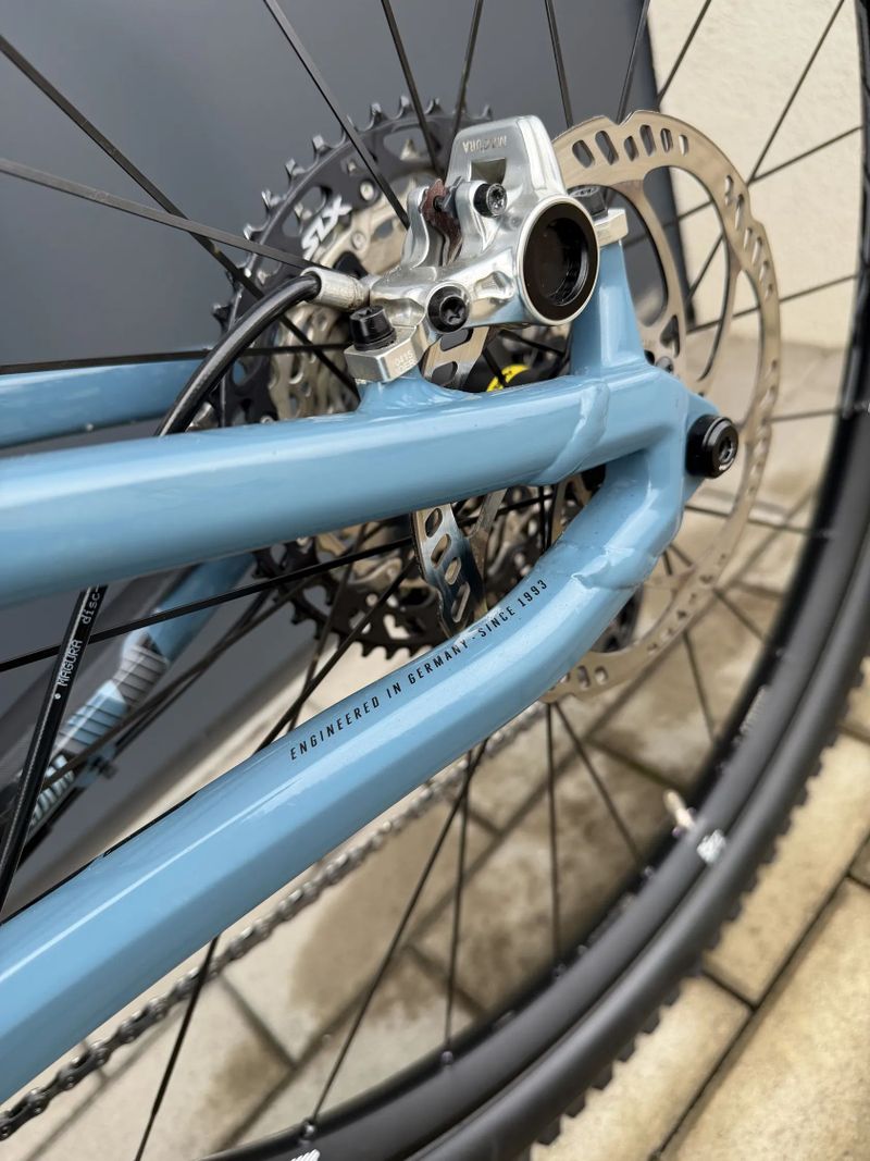 Focus JAM 8.9 NINE karbon, vel. L