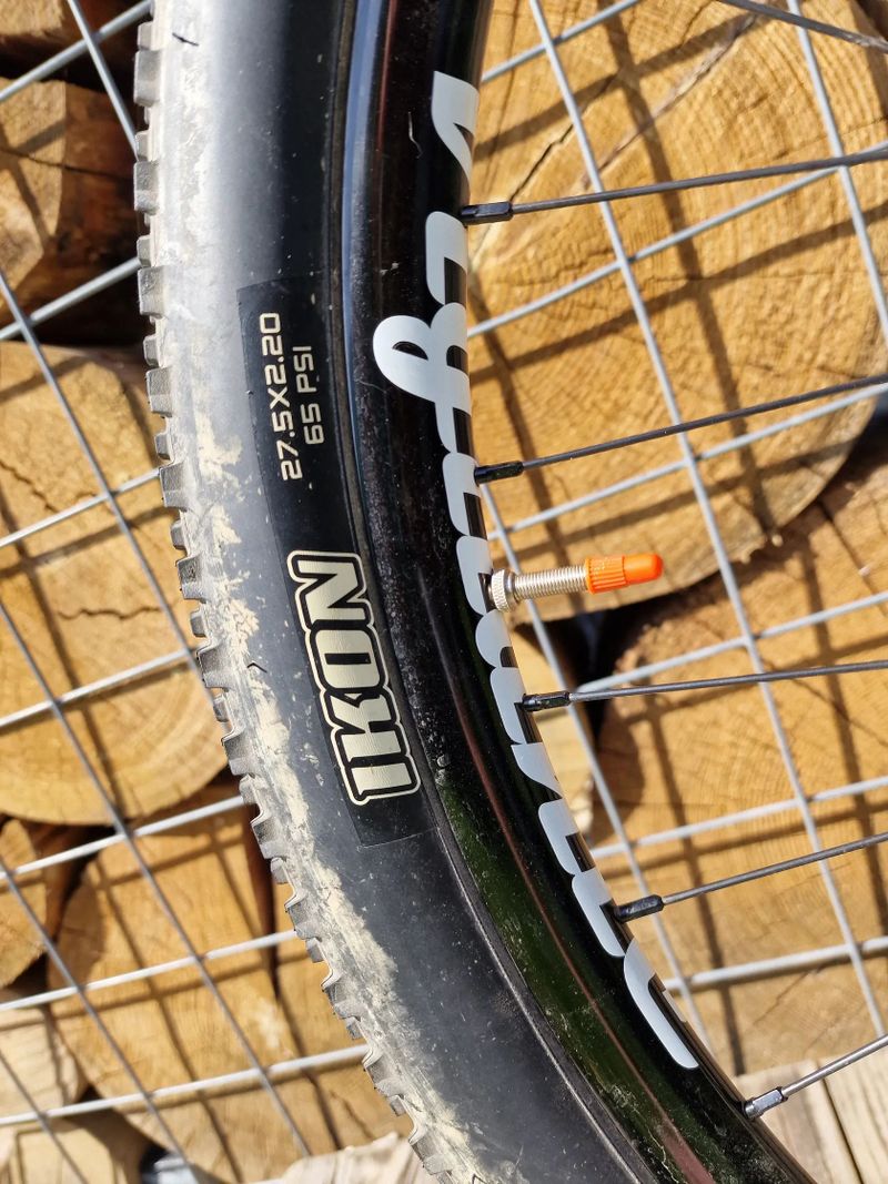 Celoodpružené kolo Orbea Oiz