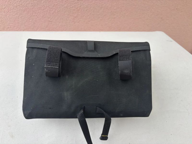 Apidura Racing Handlebar Mini Pack 2,5 l