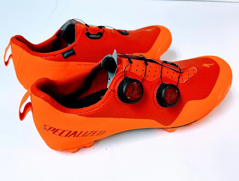 Tretry Specialized Recon 3.0 pro MTB velikost 42