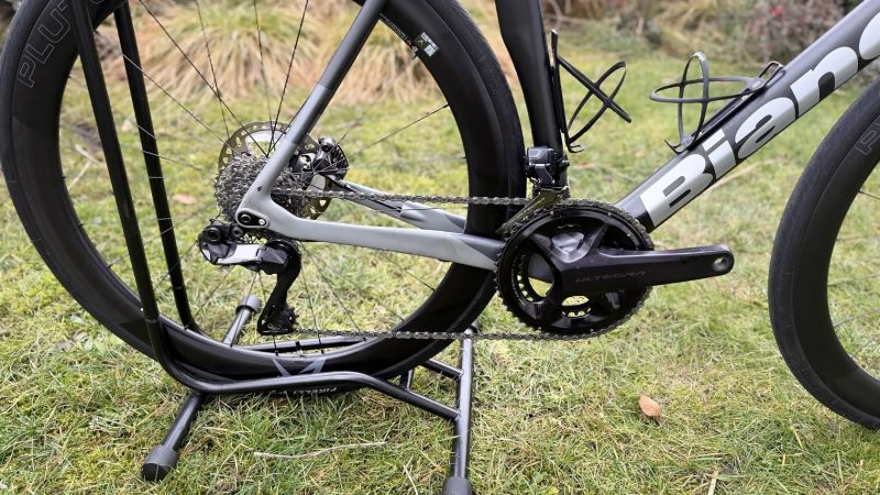 Bianchi Oltre XR3, Ultegra Di2