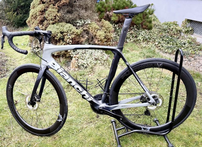 Bianchi Oltre XR3, Ultegra Di2