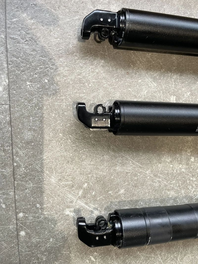 Teleskopické sedlovky TRANZ-X (Whyte) 30.9mm - 3ks nové, na náhradní díly, nefunkční patrona