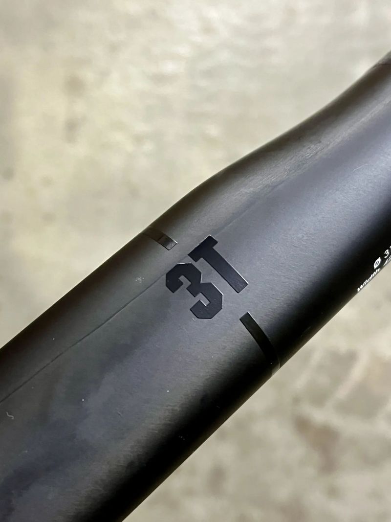 Karbonová 3T Superergo LTD ICR, 420 mm - sundané z kola, NOVÉ!