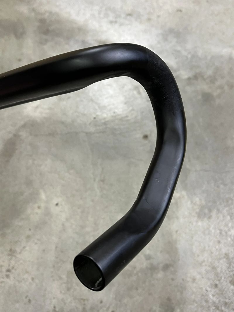 Karbonová řídítka SQlab 312 R, šířka 420 mm - najeto 1200 km - PC 7799,-