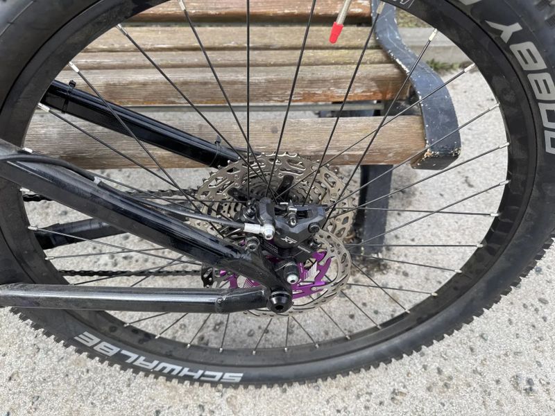 Custom skladaný Dartmoor hornet 26X