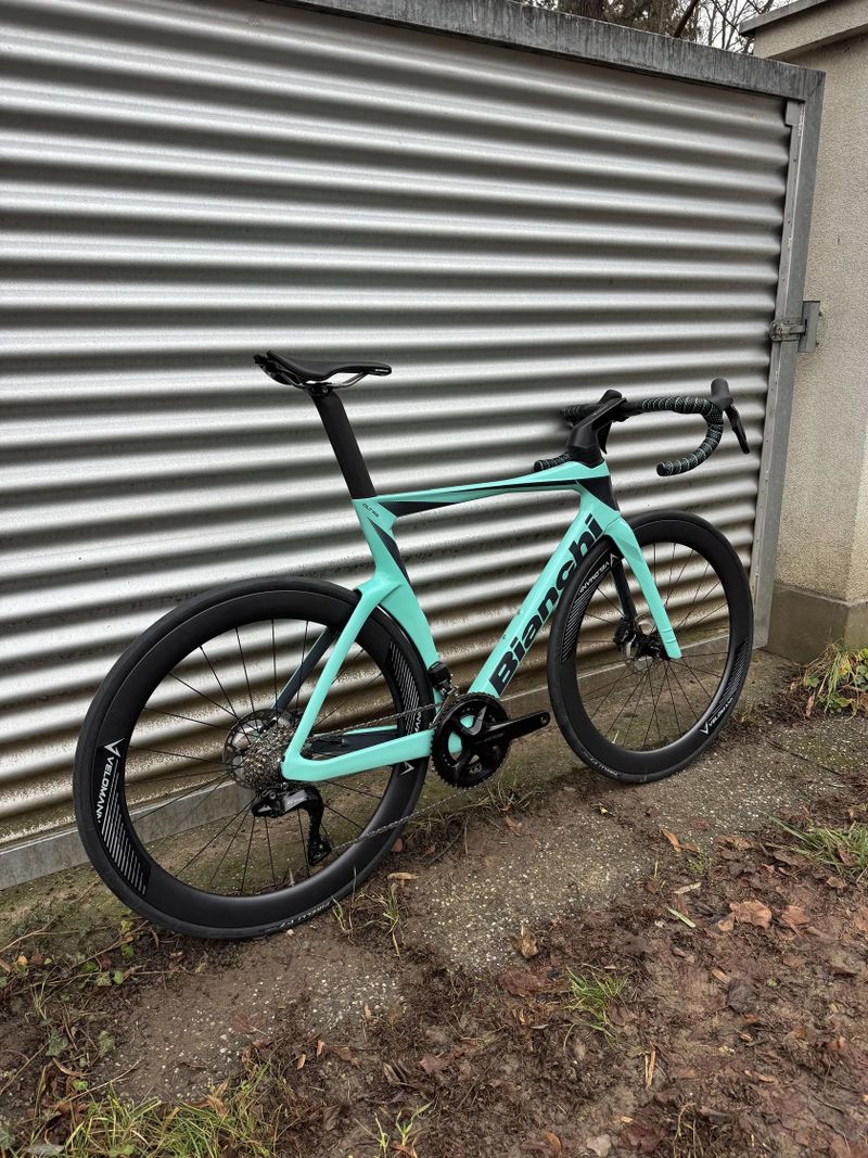 Bianchi Oltre - Shimano Di2 2x12, ZÁNOVNÍ STAV, WATTMETR