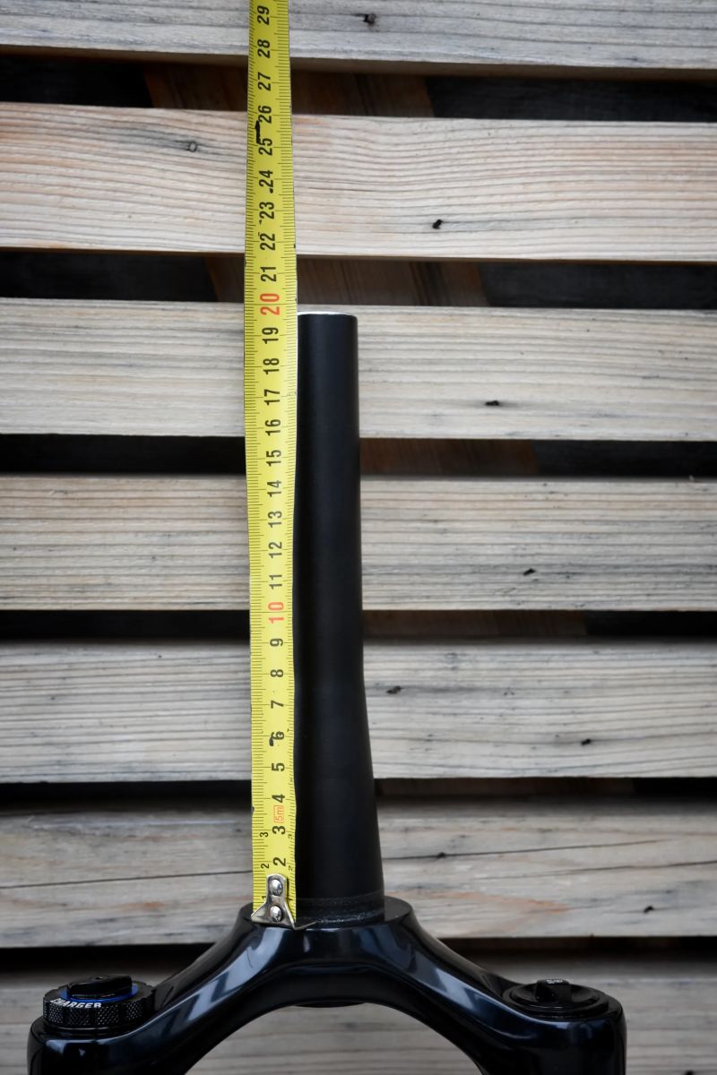 Vidlice 29” Rock Shox Yari/Lyrik Charger 2.1 RC2 130 mm „Upgrade SKF“