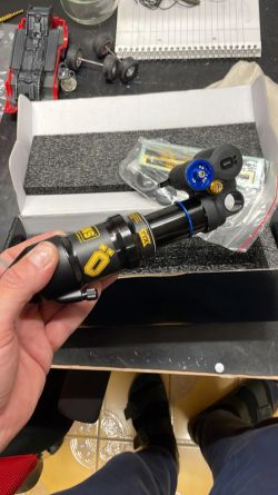 ÖHLINS TTX1 AIR 190 x 45 │ ZÁNOVNÍ