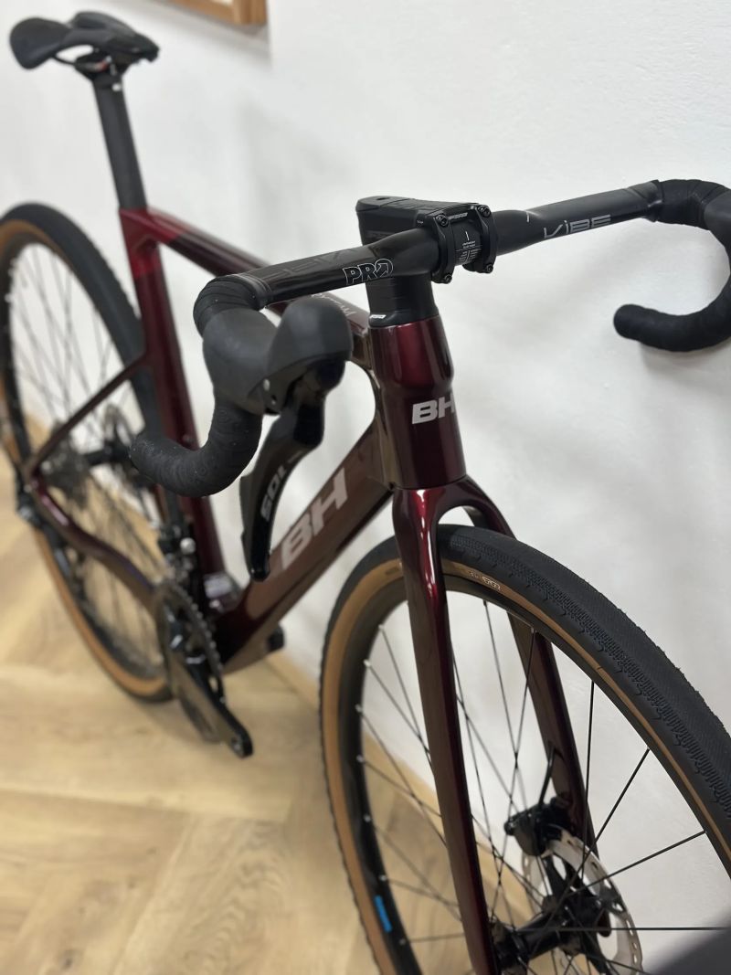 BH RX TEAM (karbon, M)