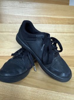 Dětské boty na platformy Etnies vel. 34