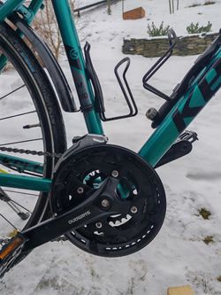 Kellys trekové kolo