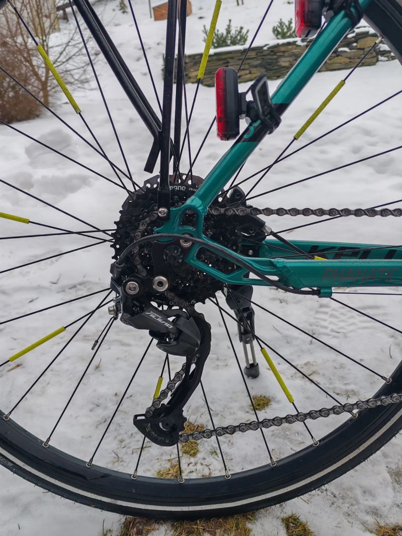 Kellys trekové kolo