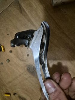 Sedlo, ram, prehadzovacky, brzdy