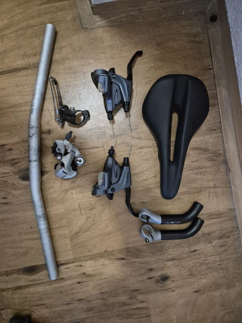 Sedlo, ram, prehadzovacky, brzdy