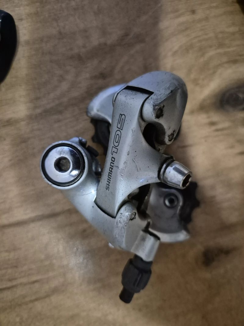 Sedlo, ram, prehadzovacky, brzdy