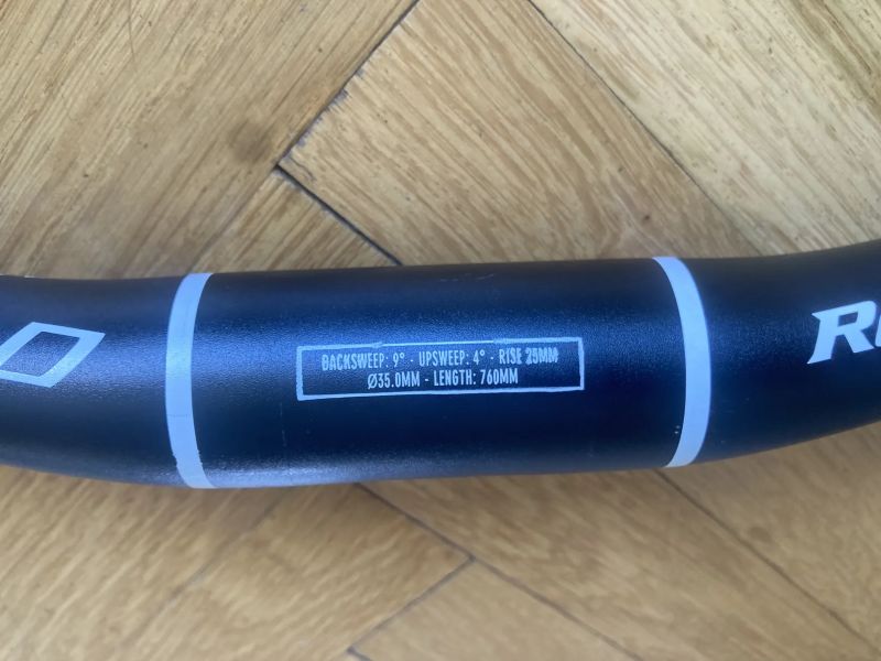 Dirt řídítka REVERSE LEAD Ø 35mm / 760mm