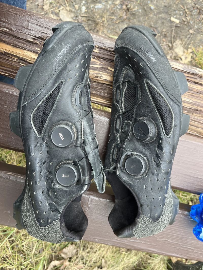 Lake tretry - pravá kůže 