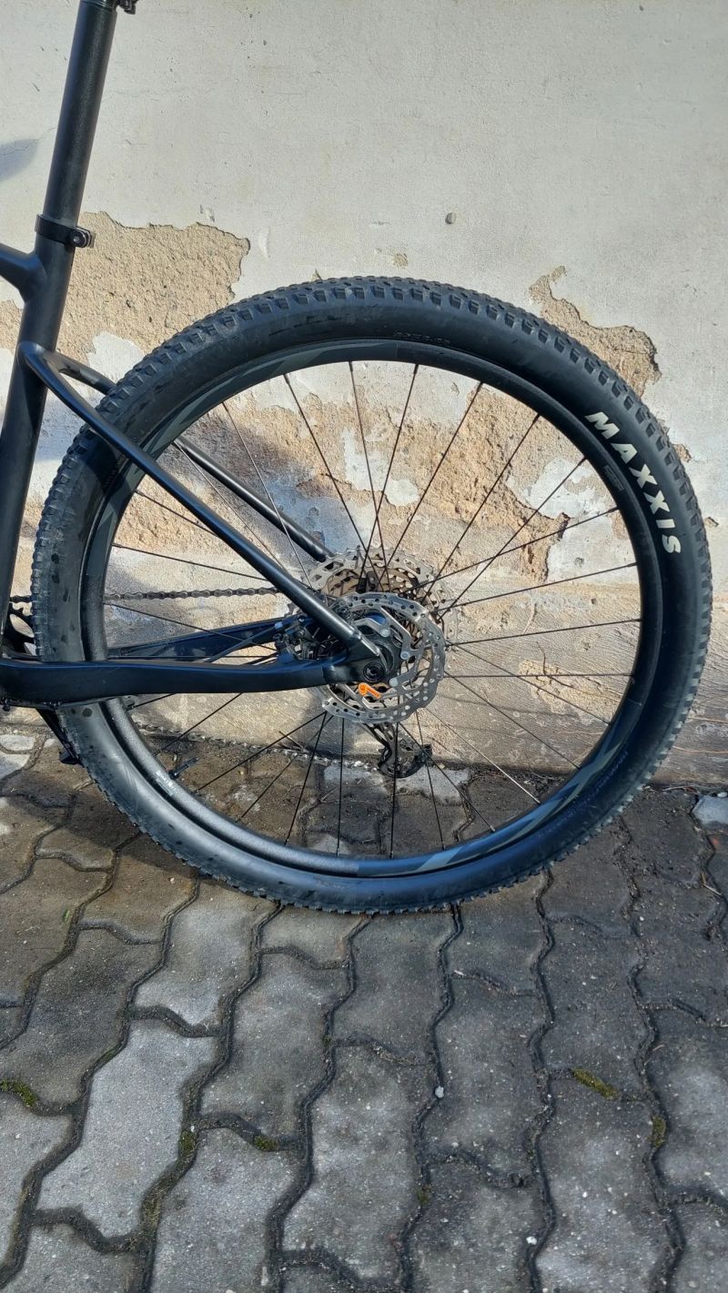 Giant XTC SLR 29 2, vel. L (177-188cm)