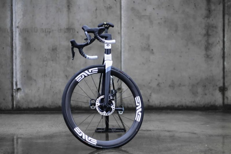 Colnago C68, Enve, Dura-Ace Di2 2x12