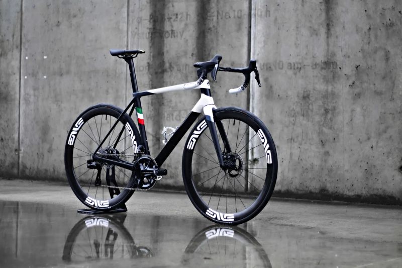 Colnago C68, Enve, Dura-Ace Di2 2x12