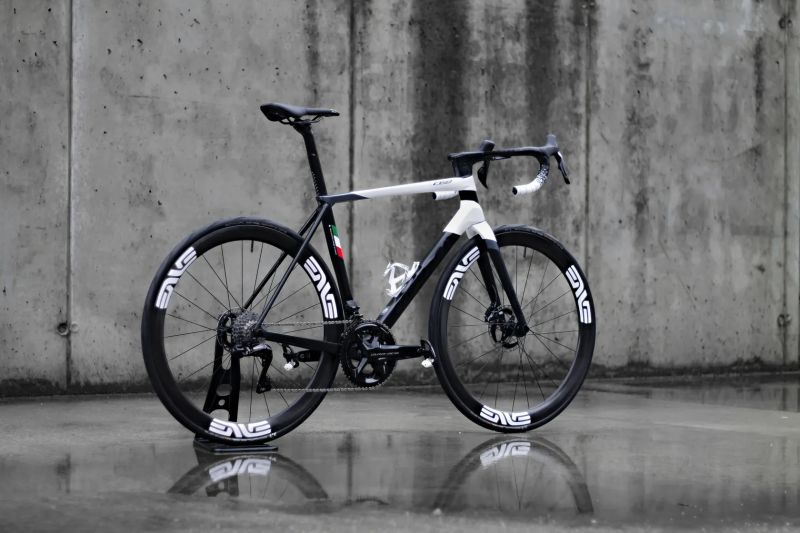 Colnago C68, Enve, Dura-Ace Di2 2x12