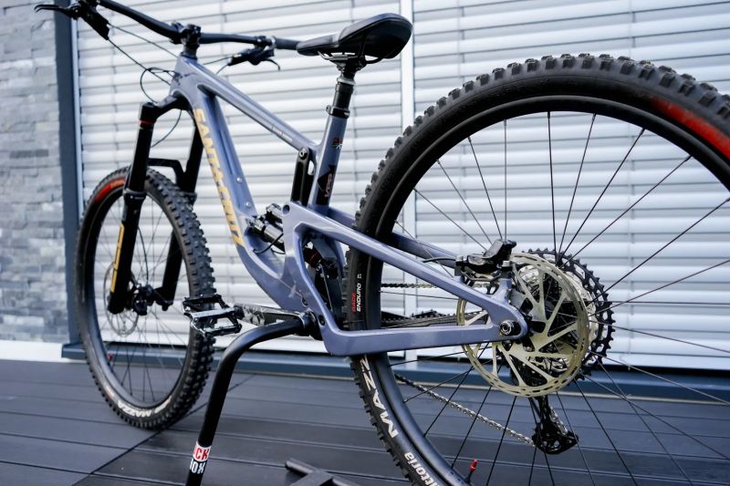 Santa Cruz Megatower