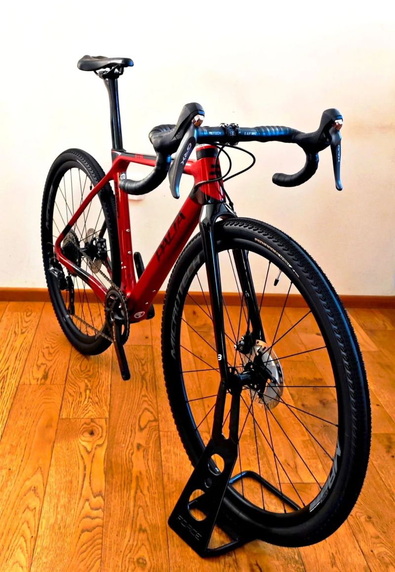 Prodám gravel karbonové kolo Basso Palta. Velikost S