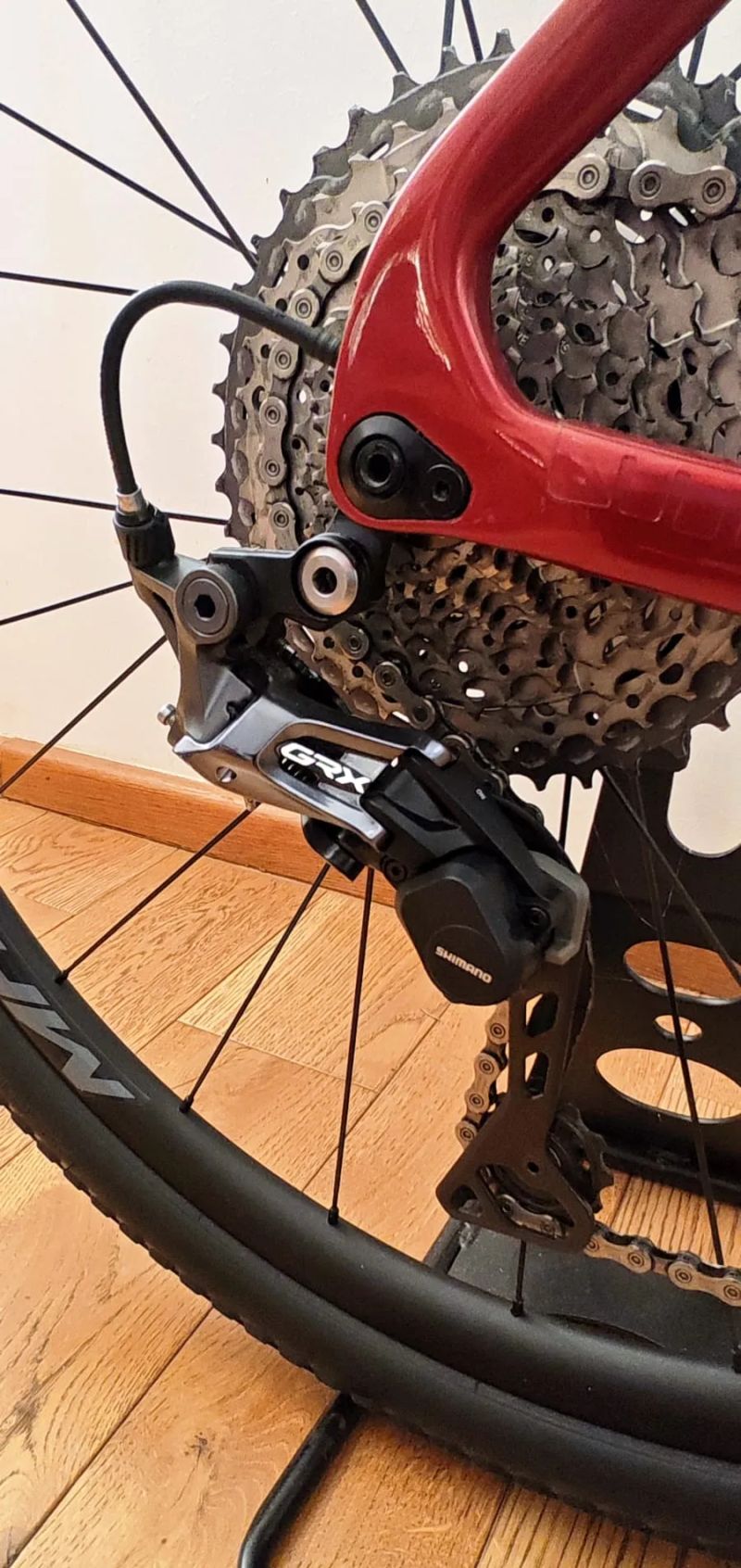 Prodám gravel karbonové kolo Basso Palta. Velikost S